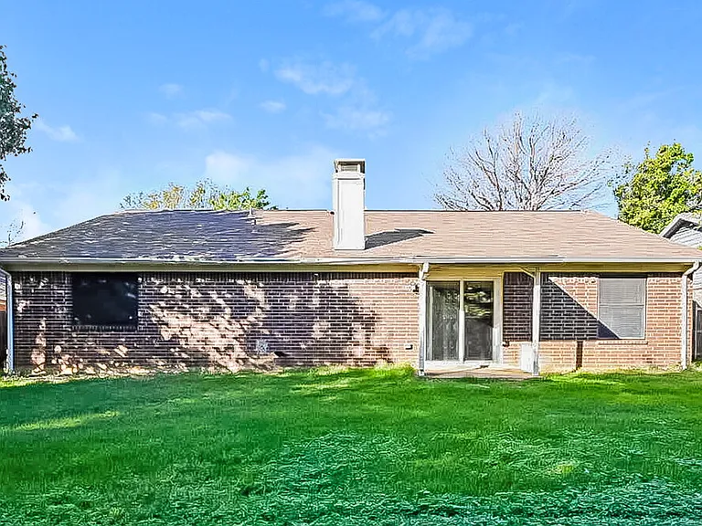 6217 Cool Springs Dr — Photo 17