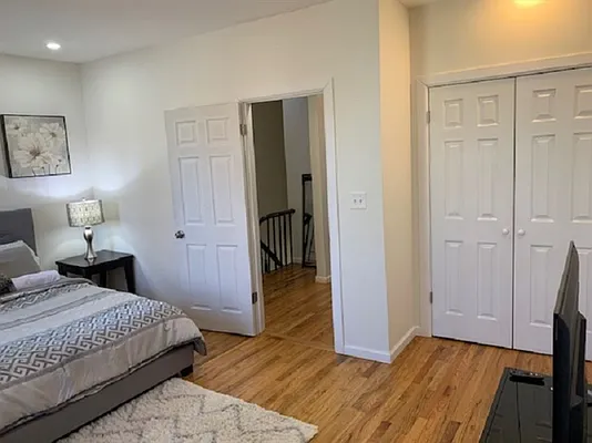 Rented by Corcoran | media 16