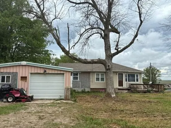 2114 800th St, Harlan, IA 51537