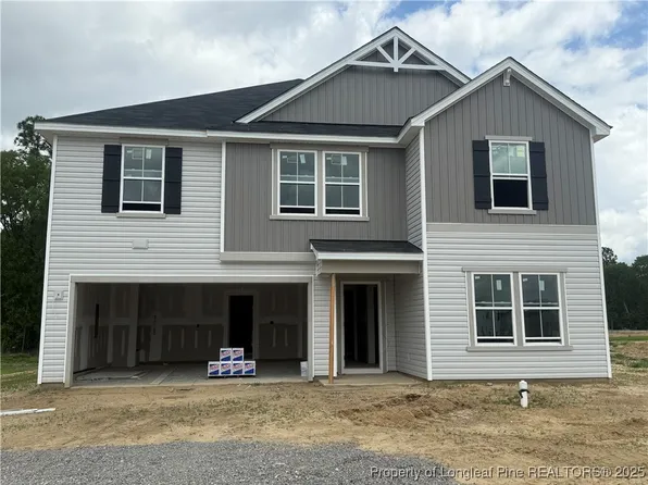 1044 Emerald Stone Loop, Hope Mills, NC 28348
