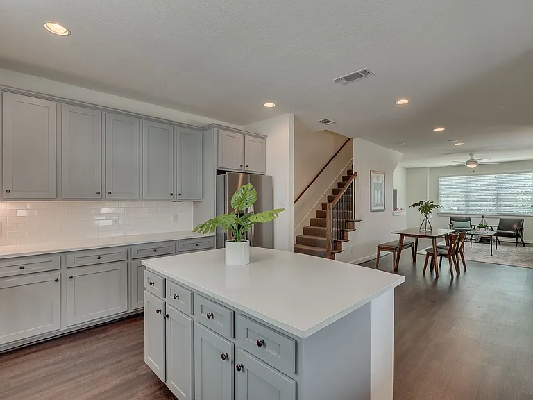 2702 Forest Park Blvd — Photo 12