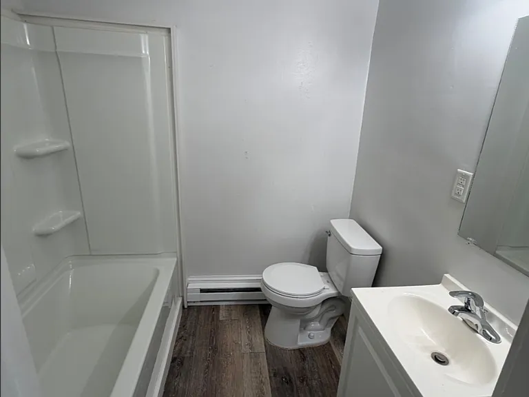 214 Blue Ridge Ave #8 — Photo 5