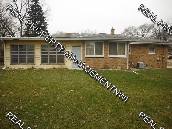 2nd image of 238 W 56th Pl