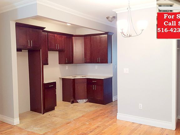 3rd image of 10929 155th St