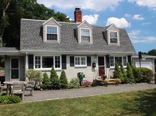 15 Lincoln Ave, Marblehead, MA 01945