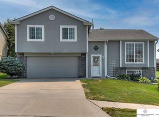 14461 Meredith Ave, Omaha, NE 68116