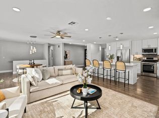 10059 Estrella Dr, La Mesa, CA 91941