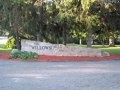 2nd image of 139 Wilpark Dr
