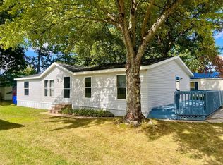 1632 Edgewood Dr, Erie, PA