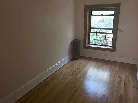 Rented by Dwell Residential Inc | media 29