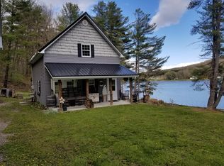 401 Woodland Pines Rd, Athens, PA 18810