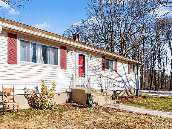 3rd image of 7 Dove Drive