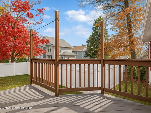 35 Shawnee Street image 22 of 24