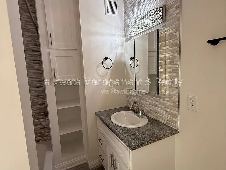 2195 Whittier Blvd #100 — Photo 23