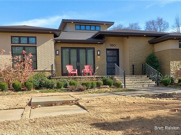 2nd image of 1160 E Lakeridge Dr