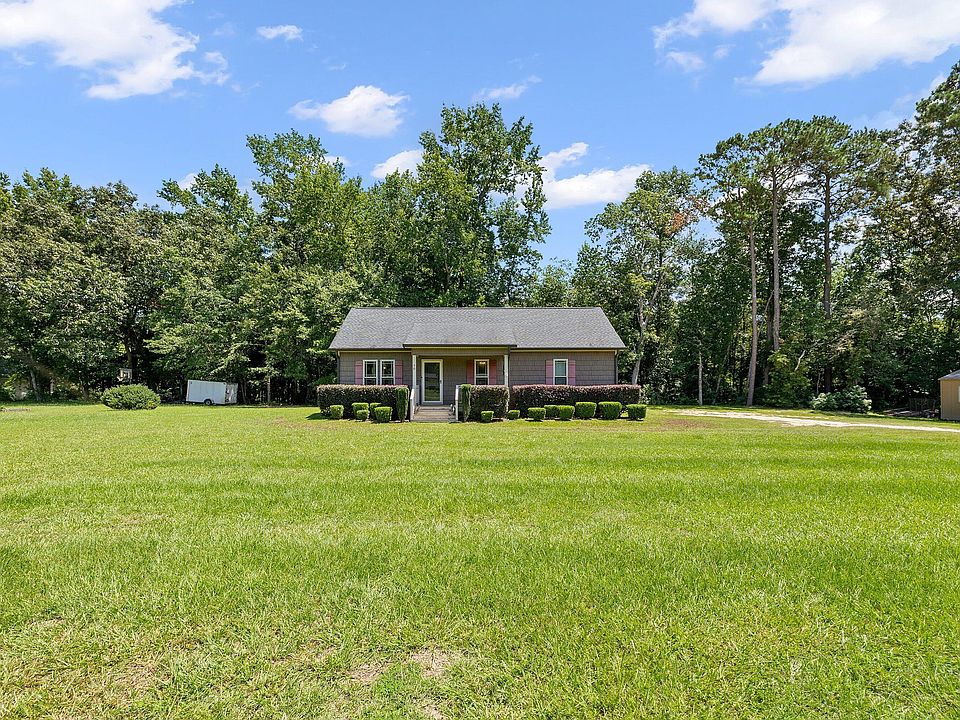 1st image of 70 Young Rd