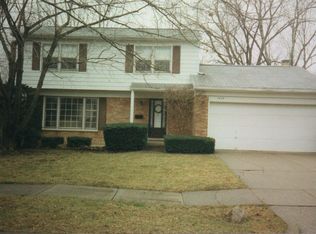 1606 Dicken Dr, Ann Arbor, MI 48103