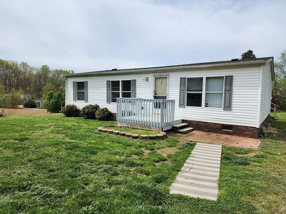 1st image of 135 Gayle Dr