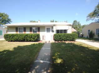 2324 S 20th Ave, Broadview, IL 60155