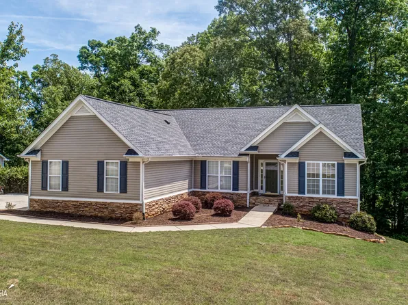 69 Mitchell Dr, Hiram, GA 30141