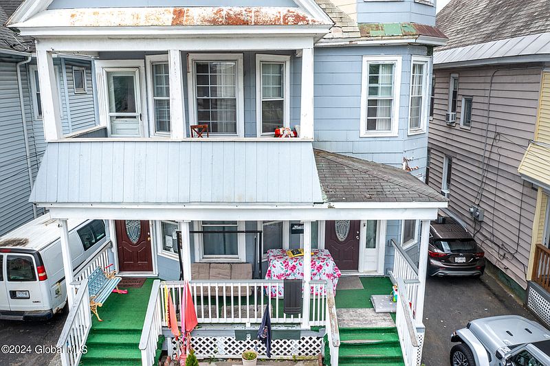 5th image of 402 - 404 N Brandywine Avenue