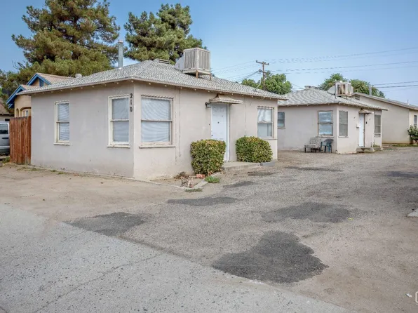 208 Wilson Ave, Bakersfield, CA 93308
