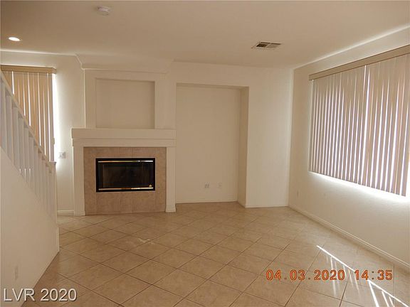 3rd image of 2687 Spruce Creek Dr