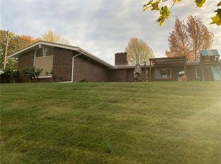 106 E Highland Dr, Mcmurray, PA 15317