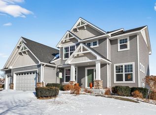 3360 Millbrook Cir, Stillwater, MN 55082