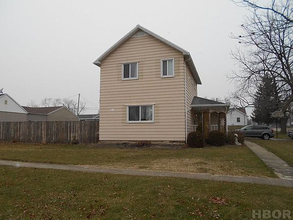 2nd image of 138 Tioga Ave