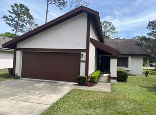 107 Meadowbrook Cir, Daytona Beach, FL 32114