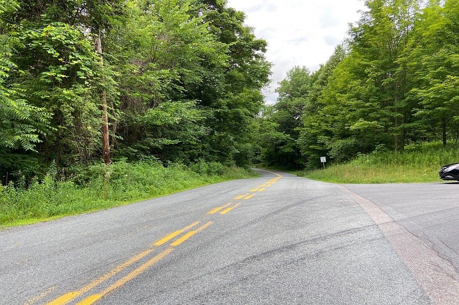 2nd image of 147 Neville Rd