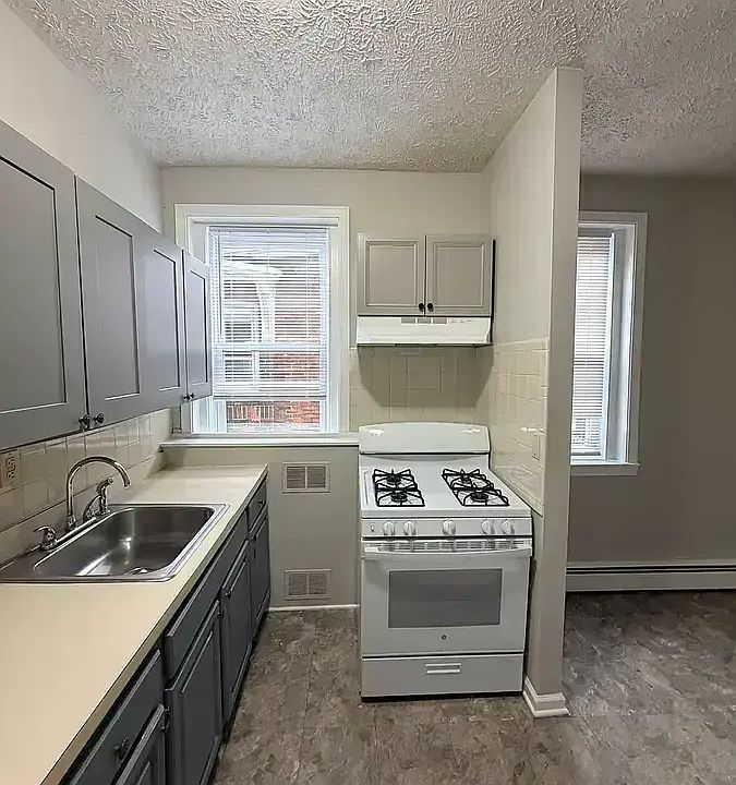 1st image of 191 Wooster St APT 3B