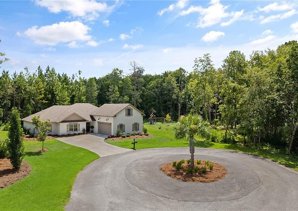 1st image of 261 Wood Duck Way