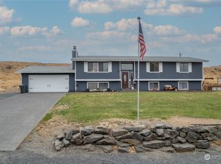 1437 D St SW, Ephrata, WA 98823