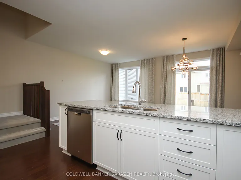 4043 Kelly Farm Dr — Photo 17