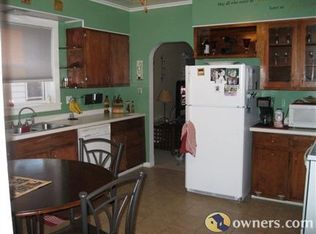 1114 N 2nd St, Ishpeming, MI 49849