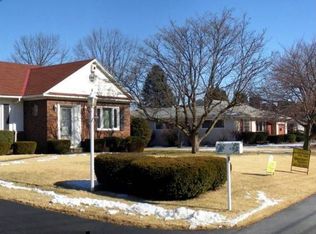 19 Ridgewood Rd, Easton, PA 18045