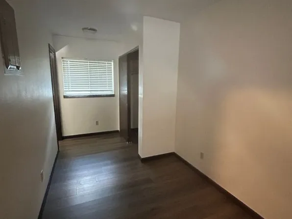 902 E 11th Ave Sundance, 902 E 11th Ave APT 6, Hutchinson, KS 67501