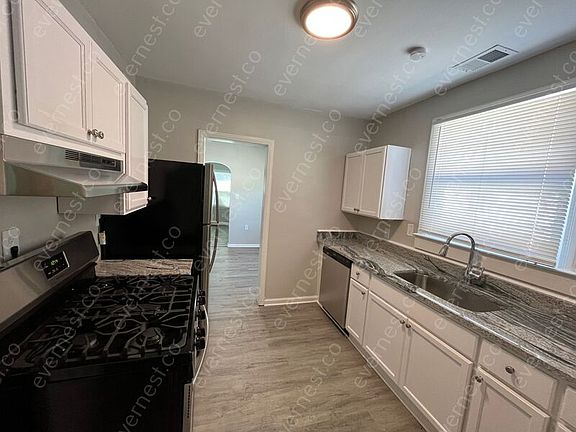 2nd image of 28466 Jahns Dr