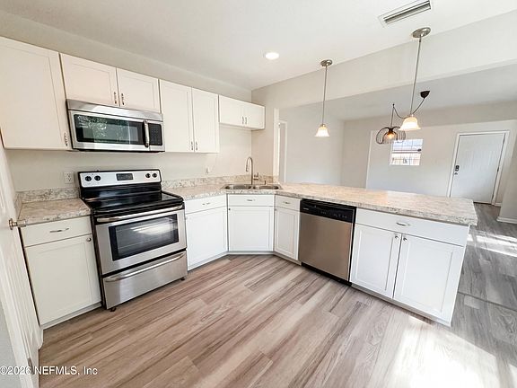 2nd image of 768 JAMES Street