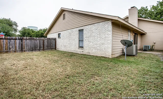 4717 Oakfield Way — Photo 25