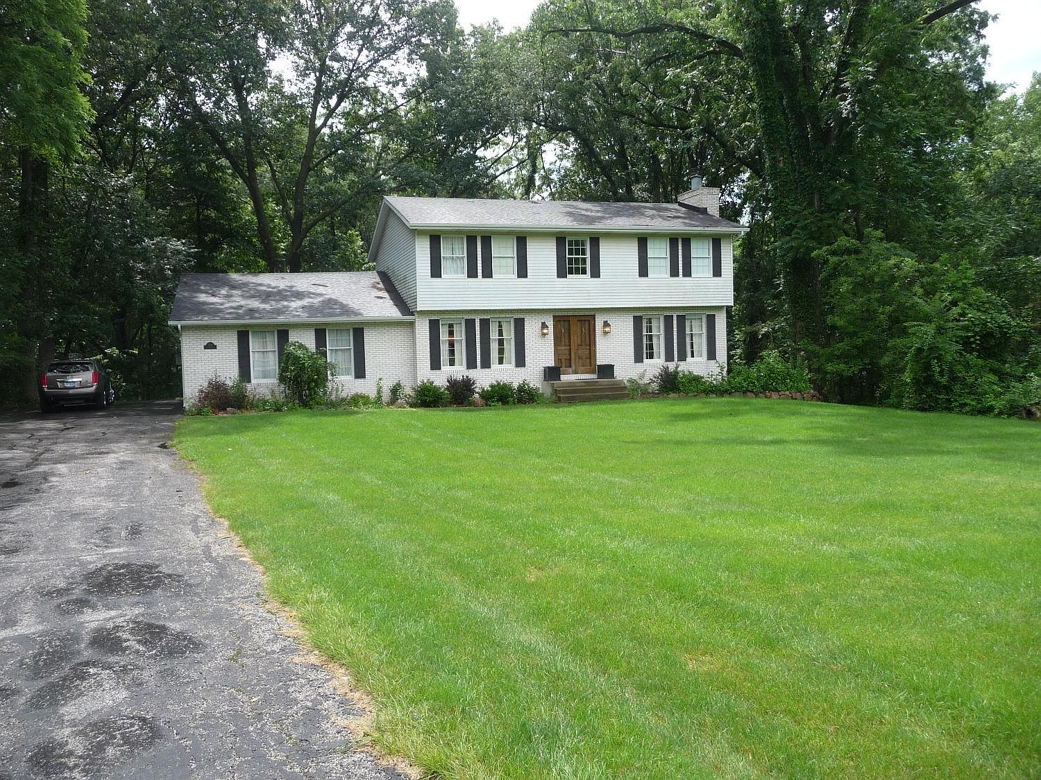 2108 Old Oak Dr, Valparaiso, IN 46385 MLS 533737 Zillow