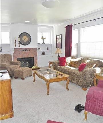 3rd image of 1101 Coburn Ave