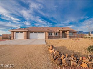260 E Hickory St, Pahrump, NV 89048