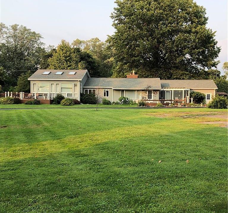 4550 W Lake Rd, Dunkirk, NY 14048 MLS R1356152 Zillow