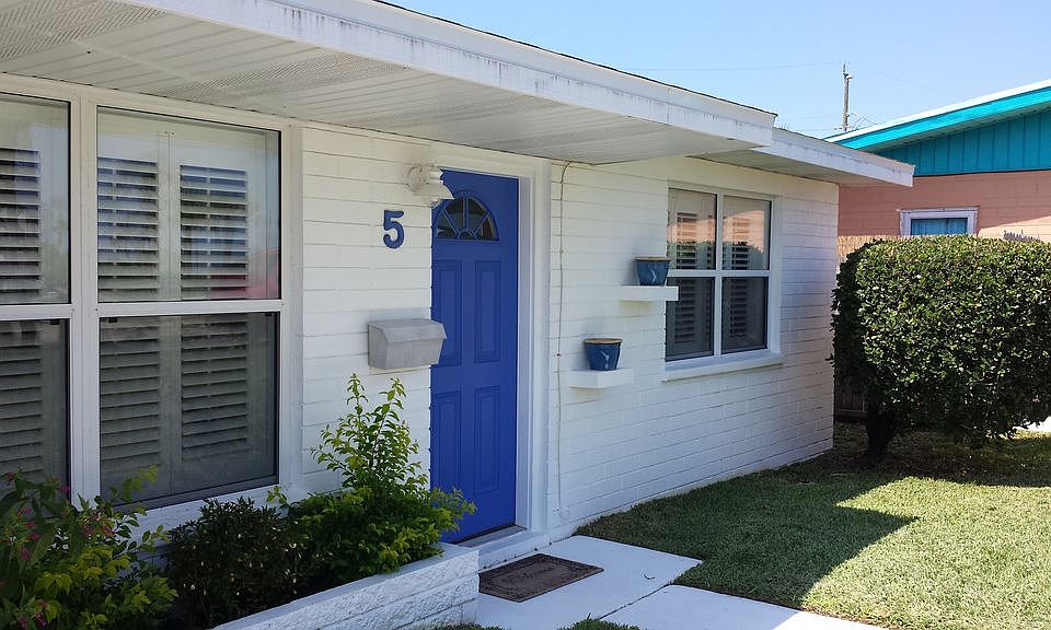 1st image of 5 Ocean Crest Dr