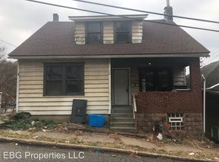 926 Oak Ave, Turtle Creek, PA