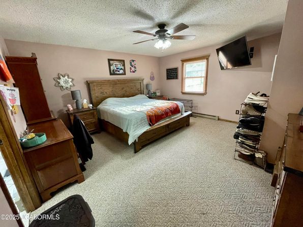 705 Latham Rd, California, MO 65018