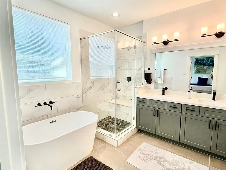 7713 Johanna Park Dr — Photo 4